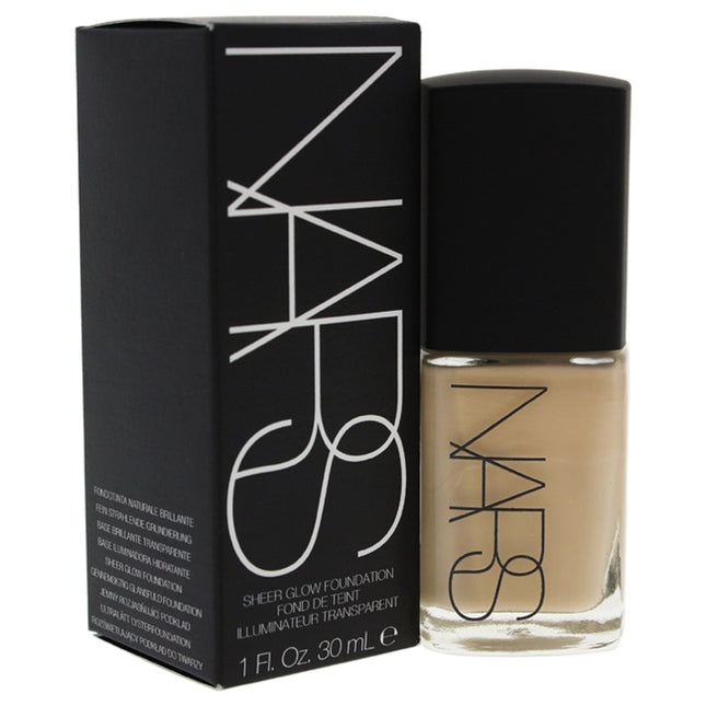 NARS Sheer Glow Foundation in Gobi Light - Radiant 1 oz Foundation for Women