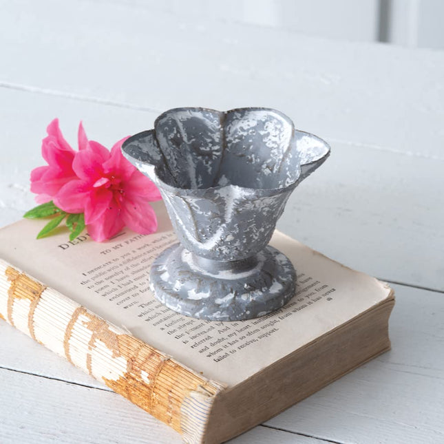 CTW Home Collection Metal Lotus Cup Tealight Holder, 3.75-Diameter, Metal, Tabletop Decoration