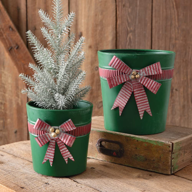 CTW Home Collection Metal Christmas Green Buckets with Bows Planter, Set of 2, Holiday Season Decoration