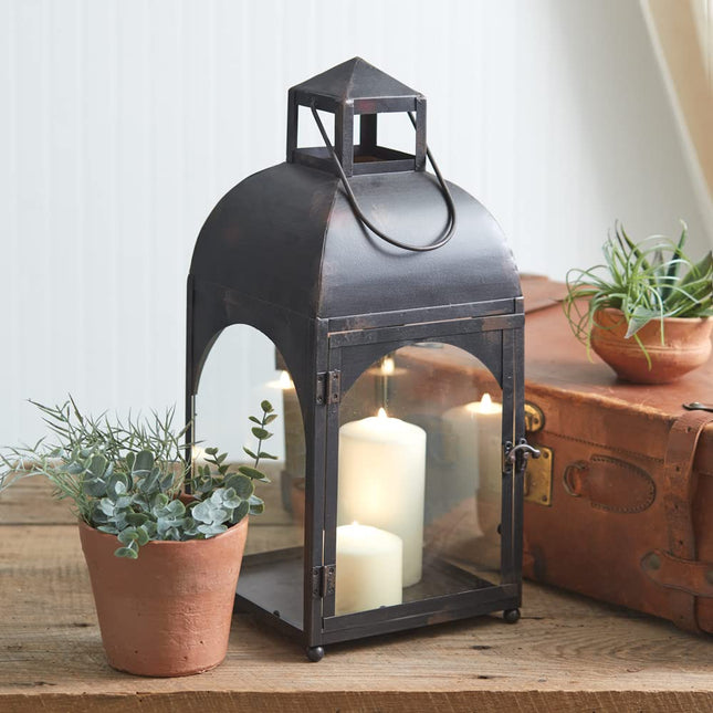 CTW 790141 Large Earnshaw Lantern, 18-inch Height
