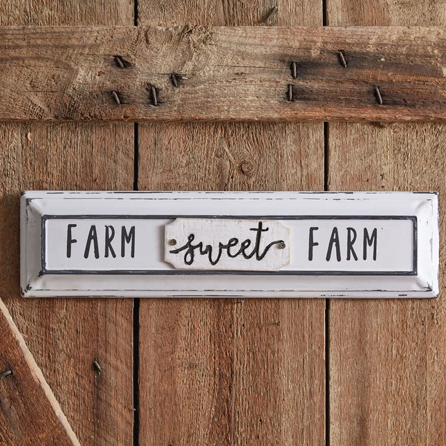 CTW Home Collection 530501 Farm Sweet Farm Wall Sign, 18-inch Length