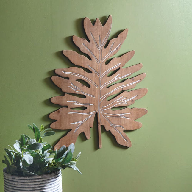 CTW Home Collection Split Leaf Philodendron Wood Wall Decor 27-inch Height